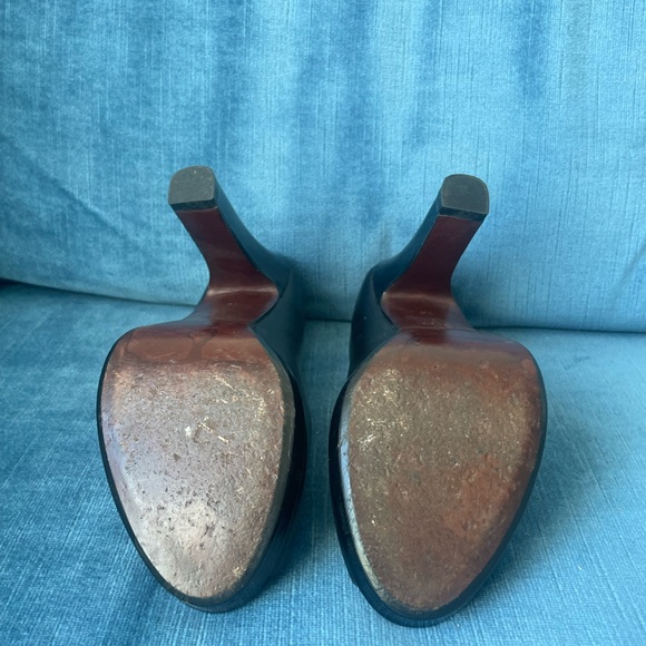 Cole Haan peep toe heels - Picture 2 of 5